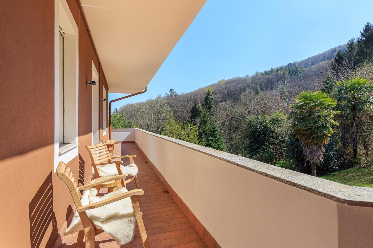 Lago 270 Stresa Luaran gambar